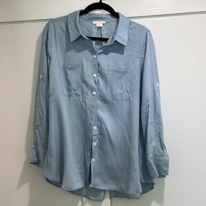 Ingrid & Isabel Button-Up Maternity Shirt Size S